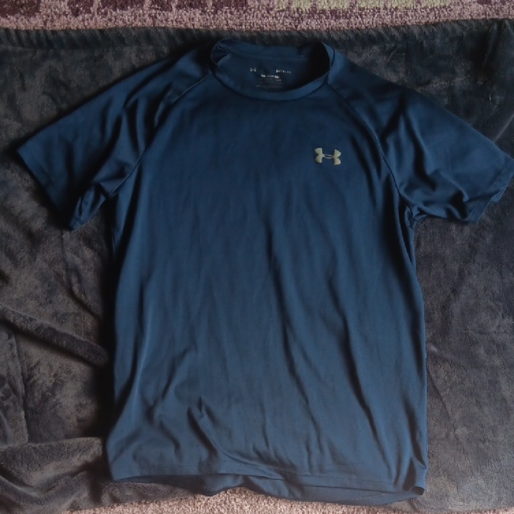 Under Armour Men's Dark Blue Short Sleeve Tee
